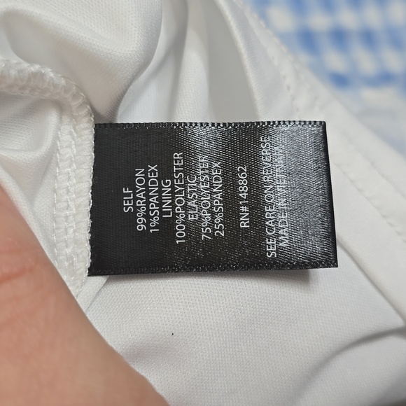 Torrid Smocked Bodice Long Sleeve Crop Blouse 2XL - Picture 4 of 4